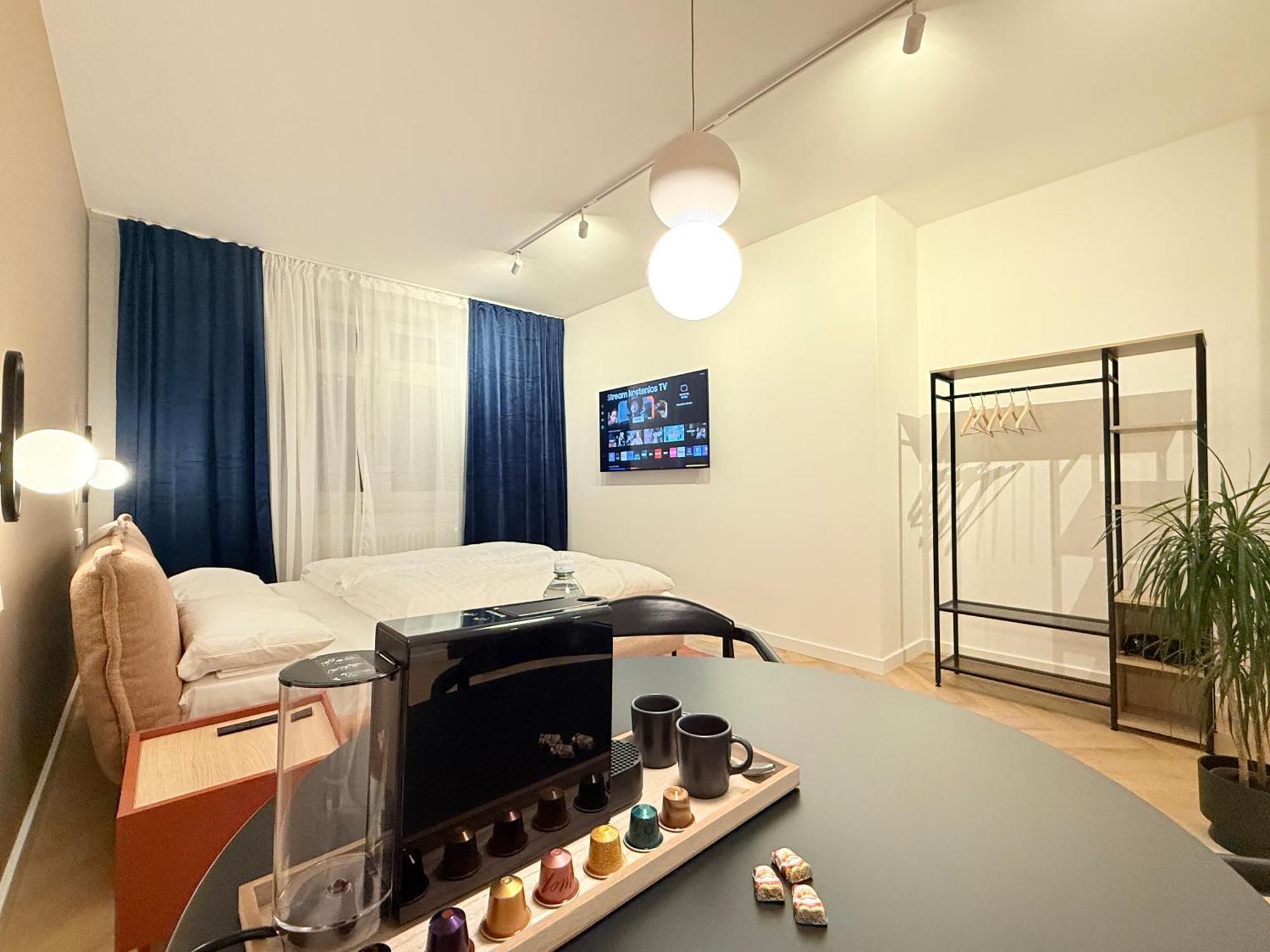 Stayzz By Homyzz - Modern Studios Alsterdorf -Winterhude- Stadtpark Hamburg Exterior photo