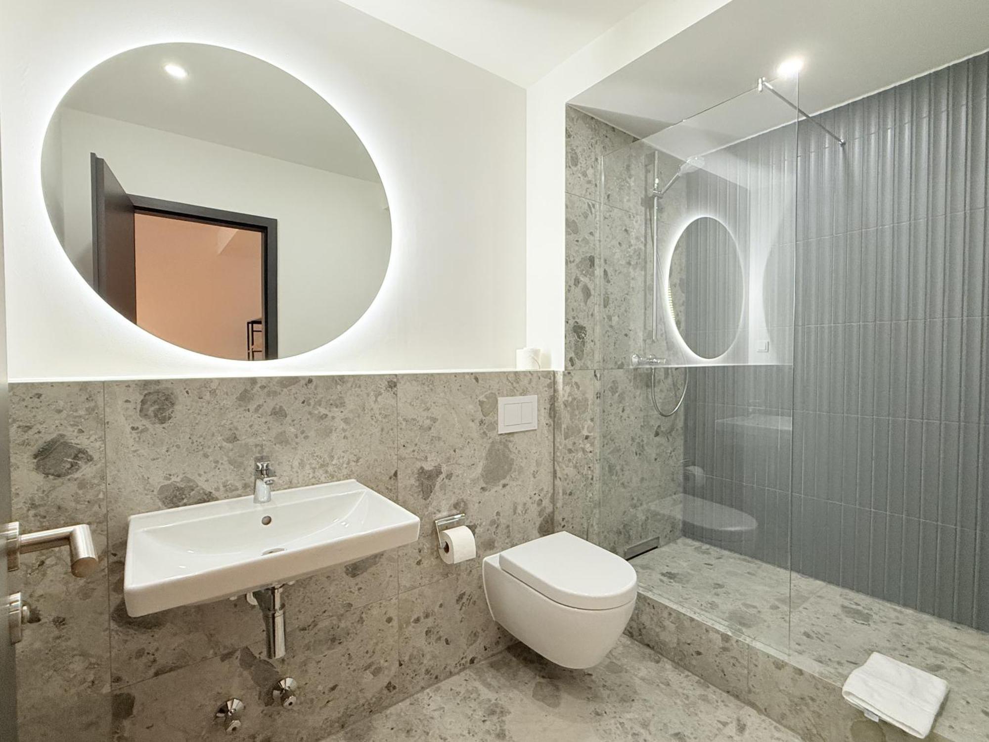 Stayzz By Homyzz - Modern Studios Alsterdorf -Winterhude- Stadtpark Hamburg Exterior photo