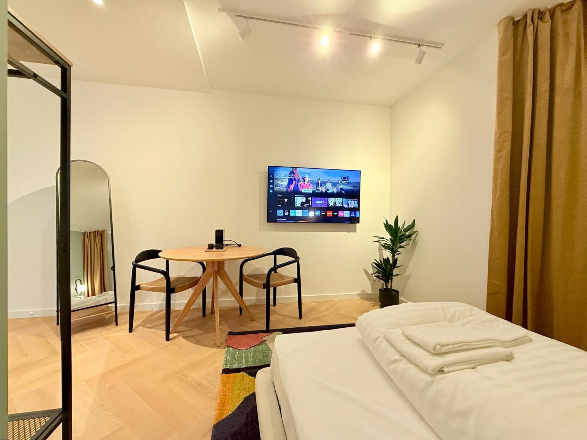 Stayzz By Homyzz - Modern Studios Alsterdorf -Winterhude- Stadtpark Hamburg Exterior photo
